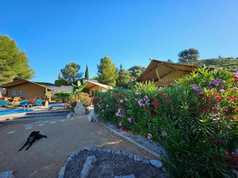 Domaine Du Chene Hotel Campagnan Exterior photo